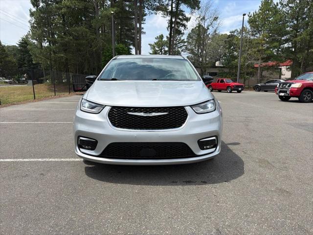 2024 Chrysler Pacifica Hybrid Select 2024 Chrysler Pacifica Hybrid Select