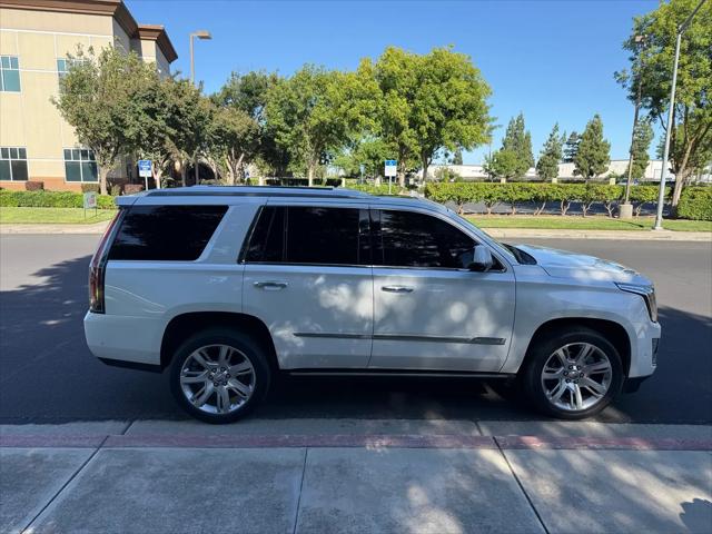 2017 Cadillac Escalade Premium Luxury