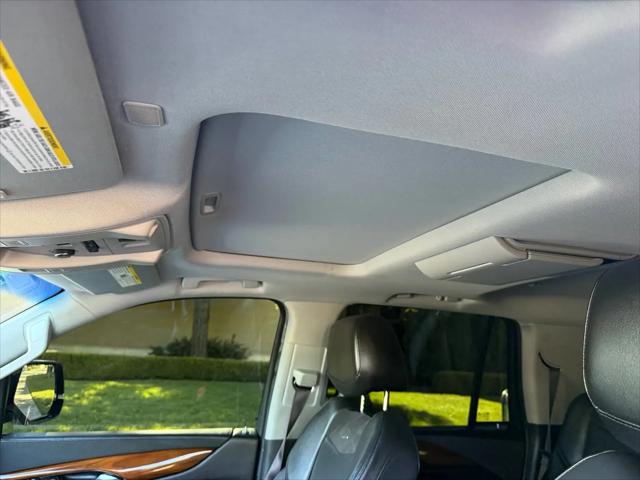 2017 Cadillac Escalade Premium Luxury