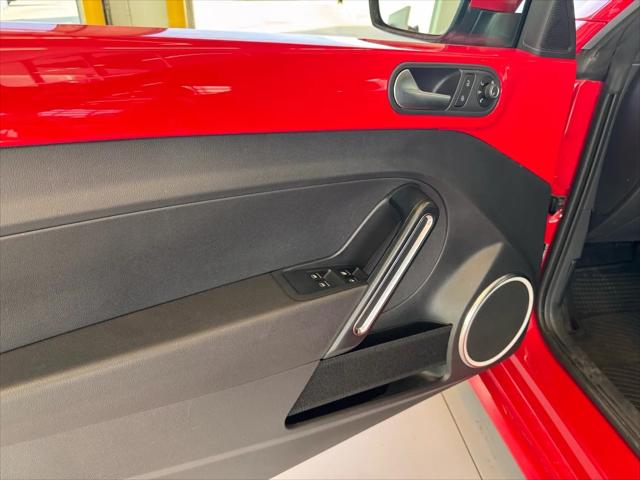 2016 Volkswagen Beetle 1.8T S