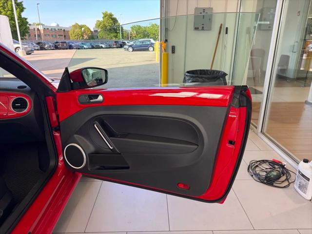 2016 Volkswagen Beetle 1.8T S