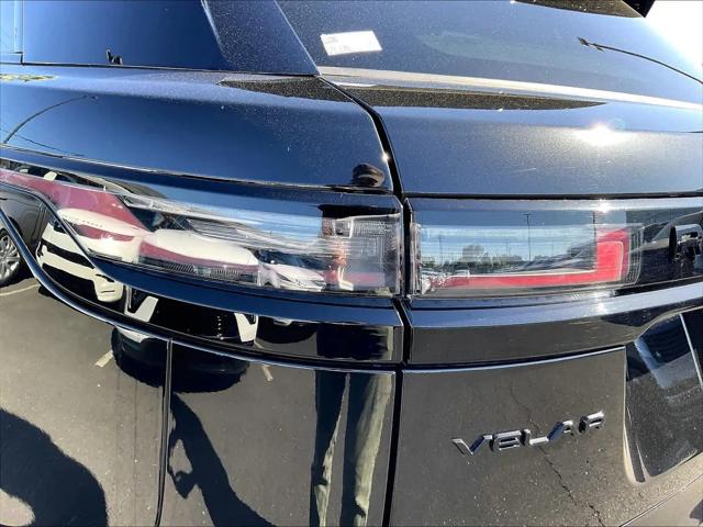 2026 Land Rover Range Rover Velar P250 Dynamic SE
