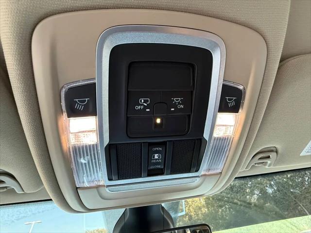 2021 Jeep Ram 2500 Laramie Crew Cab 4x4 64 Box