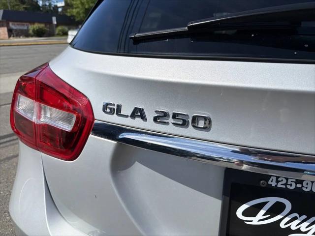 2017 Mercedes-Benz GLA-CLASS GLA 250 4MATIC