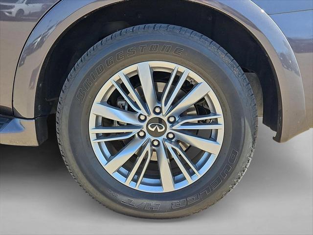 2024 INFINITI QX80 LUXE AWD