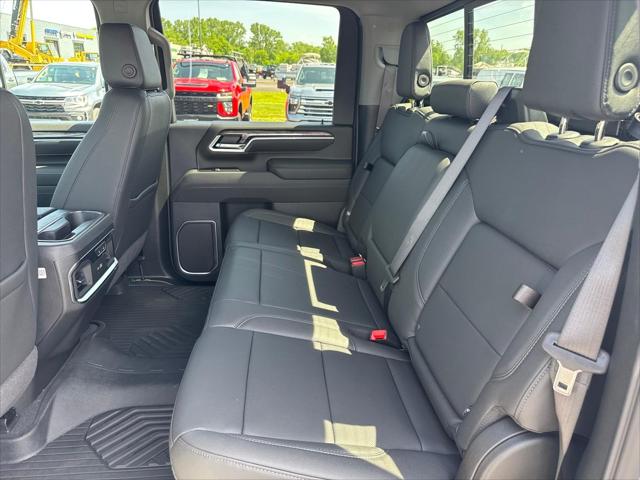 2026 Chevrolet Silverado 3500HD Crew Cab, Long Bed, LTZ Dual Rear Wheel, RWD
