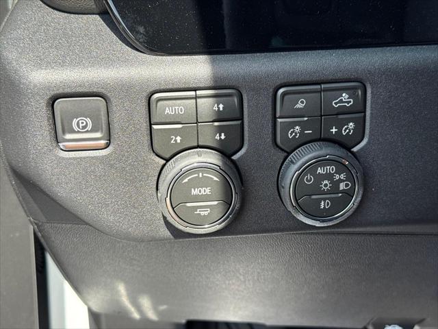 2026 Chevrolet Silverado 3500HD Crew Cab, Long Bed, LTZ Dual Rear Wheel, RWD