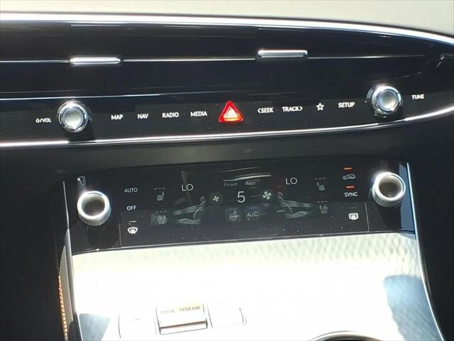 2026 Genesis GV70 2.5T Sport Prestige