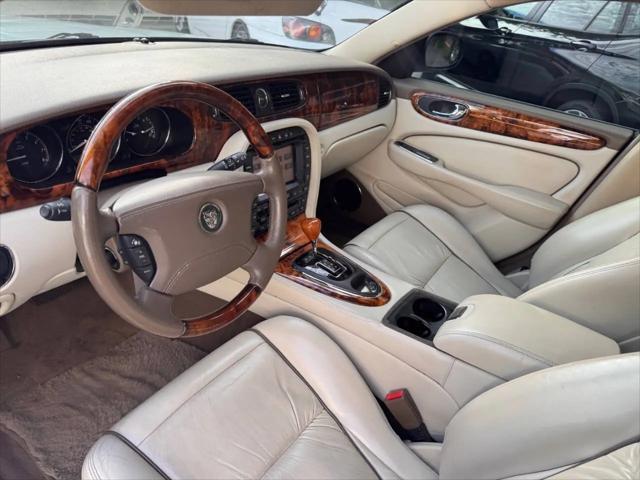 2005 Jaguar XJ Vanden Plas