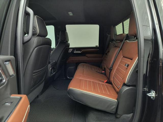 2025 GMC Sierra 3500HD 4WD Crew Cab Standard Bed Denali Ultimate