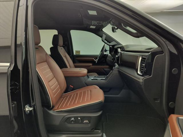 2025 GMC Sierra 3500HD 4WD Crew Cab Standard Bed Denali Ultimate