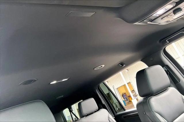 2025 Chevrolet Suburban 4WD Z71