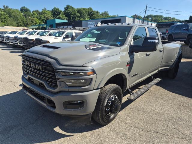 2026 RAM Ram 3500 RAM 3500 LIMITED CREW CAB 4X4 8 BOX 2026 RAM Ram 3500 RAM 3500 LIMITED CREW CAB 4X4 8 BOX