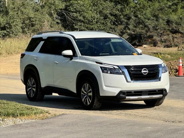 2023 Nissan Pathfinder SL 4WD for sale near Mt Orab, OH