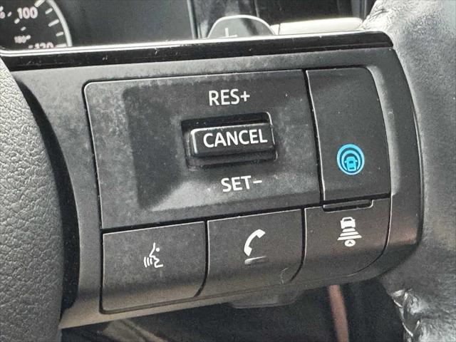 2023 Nissan Pathfinder SL 4WD