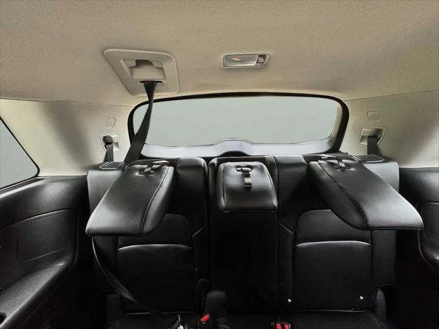 2023 Nissan Pathfinder SL 4WD