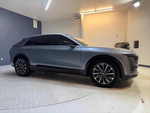 2024 Cadillac iQ Sport w/1SJ