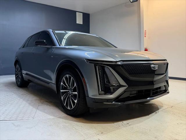 2024 Cadillac iQ Sport w/1SJ