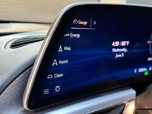 2024 Cadillac iQ Sport w/1SJ