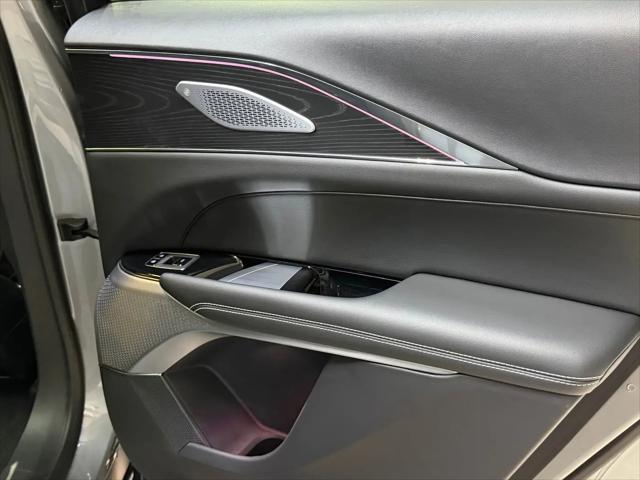2024 Cadillac iQ Sport w/1SJ