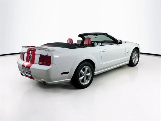 2007 Ford Mustang GT Deluxe