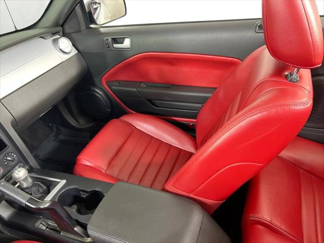 2007 Ford Mustang GT Deluxe