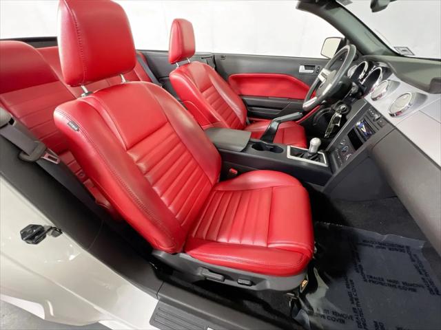 2007 Ford Mustang GT Deluxe