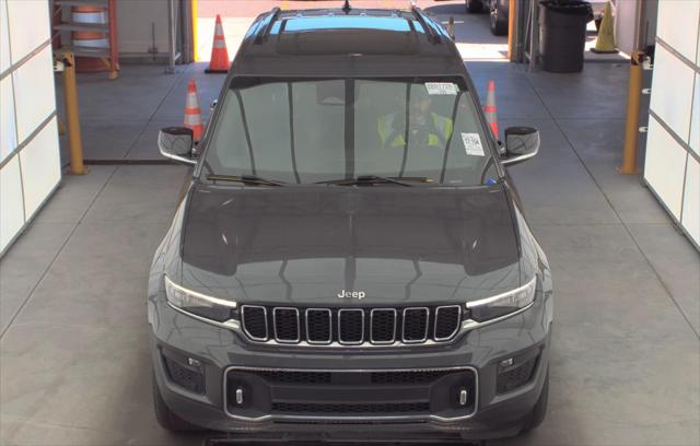 2022 Jeep Grand Cherokee Overland 4x4
