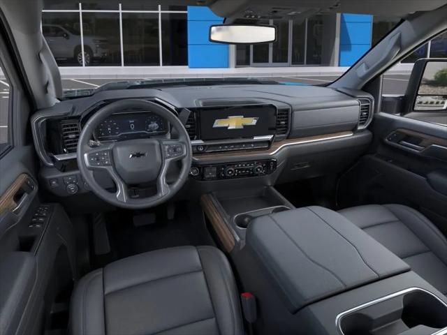 2026 Chevrolet Silverado 2500HD Crew Cab, Standard Bed, LT, 4WD
