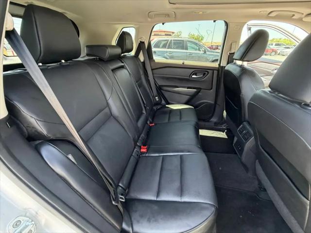 2022 Nissan Rogue SV FWD