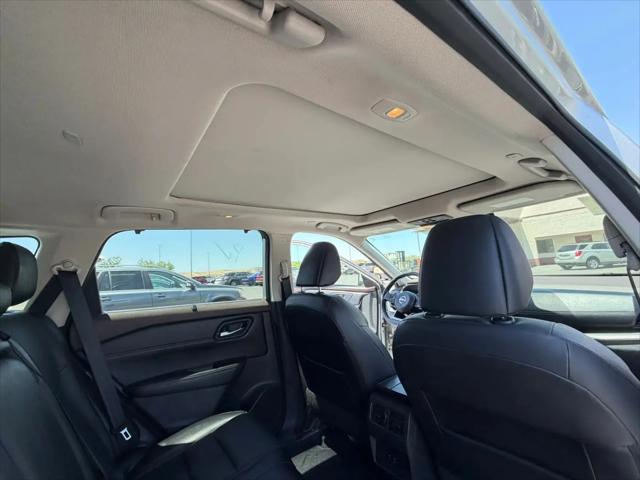 2022 Nissan Rogue SV FWD