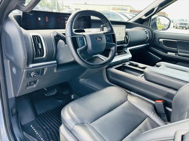 2025 Ford Expedition Platinum MAX