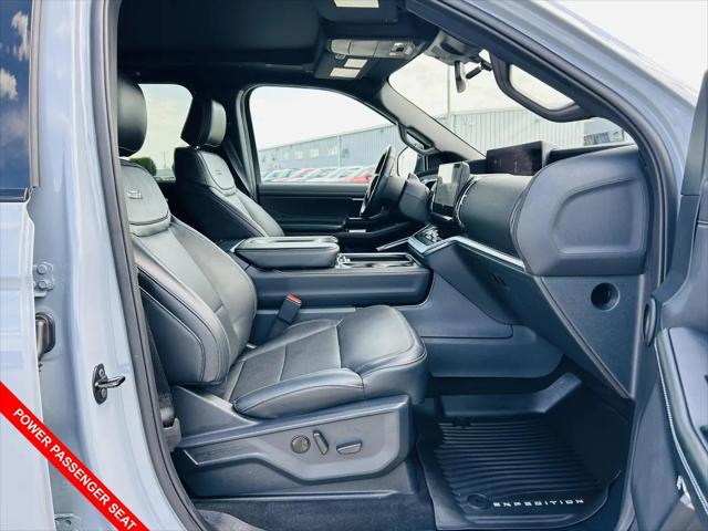 2025 Ford Expedition Platinum MAX