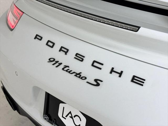 2015 Porsche 911 Turbo S
