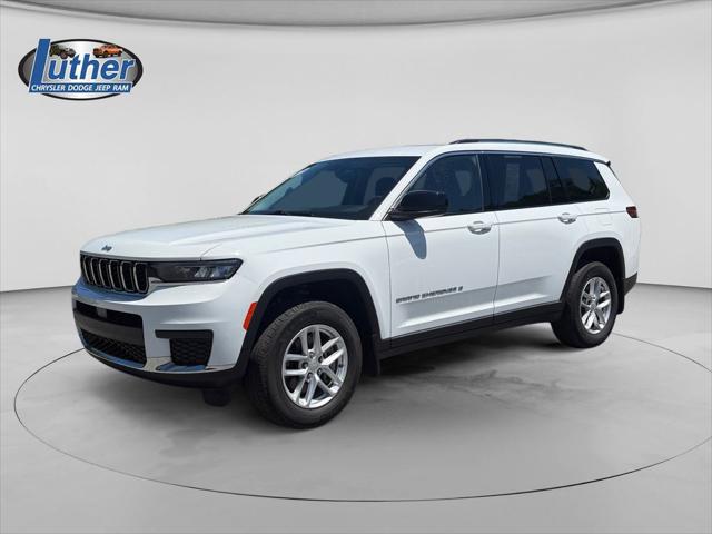 2023 Jeep Grand Cherokee L Laredo 4x4 2023 Jeep Grand Cherokee L Laredo 4x4