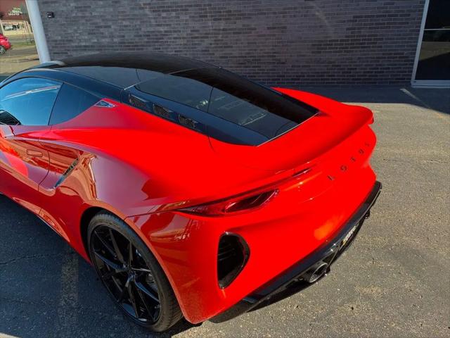 2026 Lotus Emira V6 SE