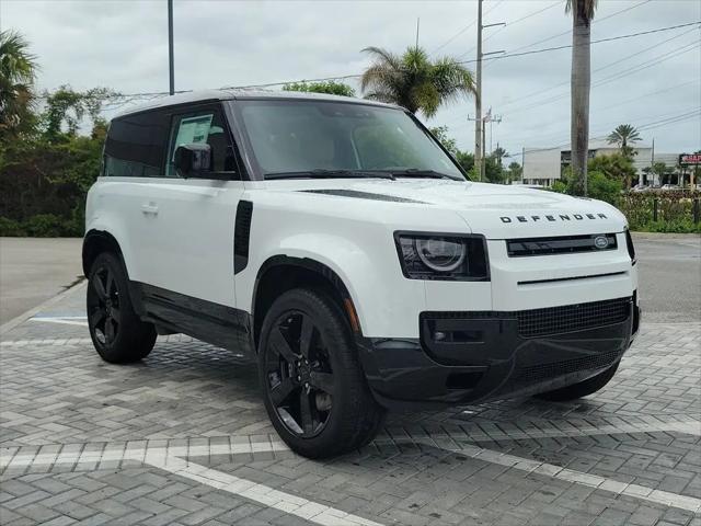 2026 Land Rover Defender P525 V8