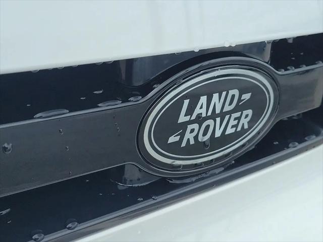 2026 Land Rover Defender P525 V8