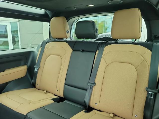 2026 Land Rover Defender P525 V8