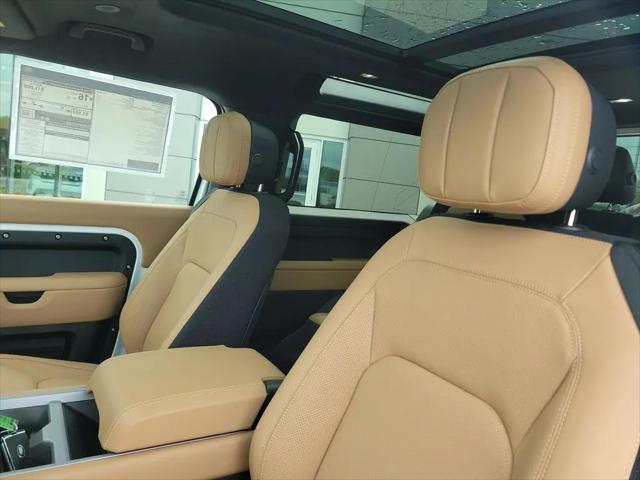 2026 Land Rover Defender P525 V8