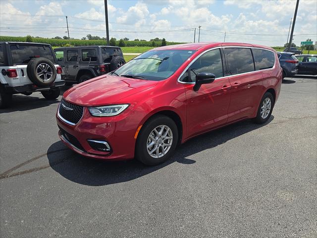 2025 Chrysler Pacifica Select for sale in Jasper, IN