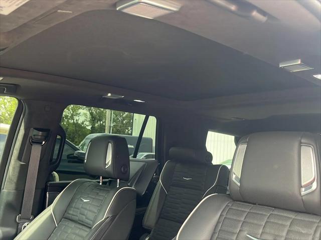2025 Cadillac Escalade Sport Platinum