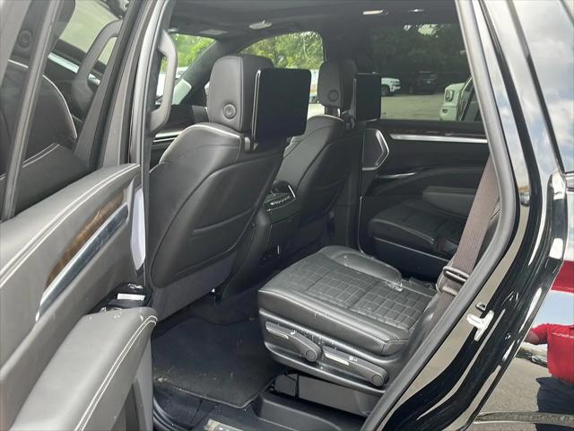 2025 Cadillac Escalade Sport Platinum