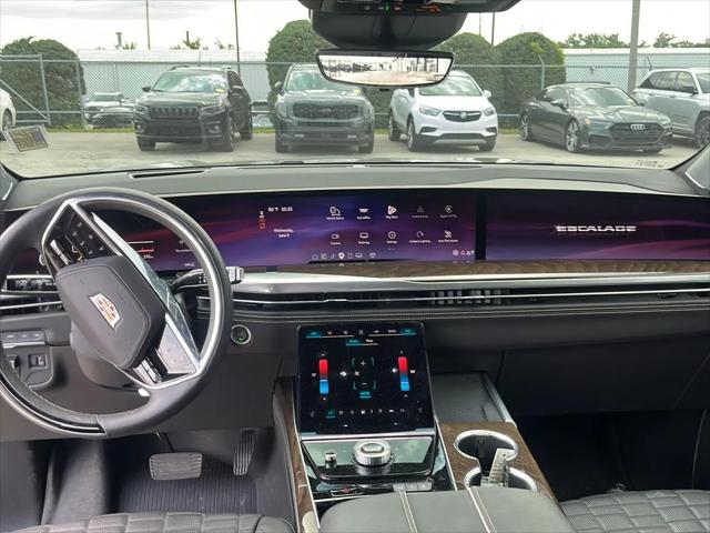 2025 Cadillac Escalade Sport Platinum