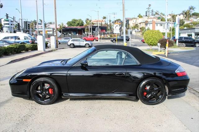 2004 Porsche 911 Carrera 4S