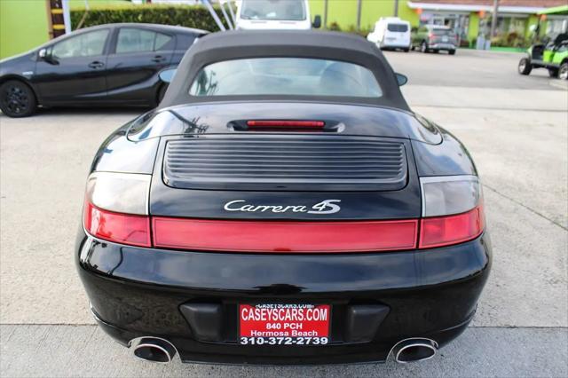 2004 Porsche 911 Carrera 4S