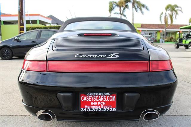 2004 Porsche 911 Carrera 4S