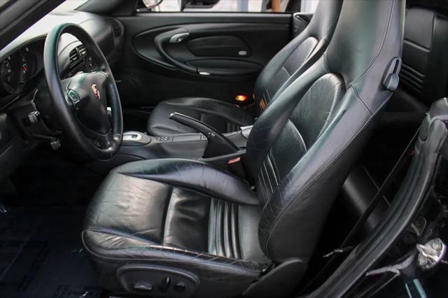 2004 Porsche 911 Carrera 4S