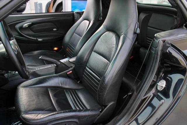 2004 Porsche 911 Carrera 4S