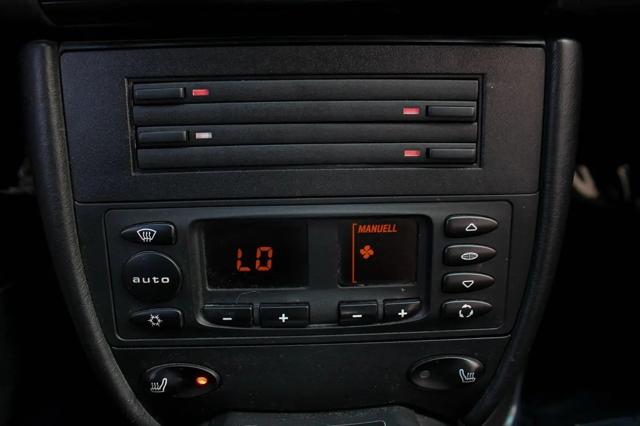 2004 Porsche 911 Carrera 4S